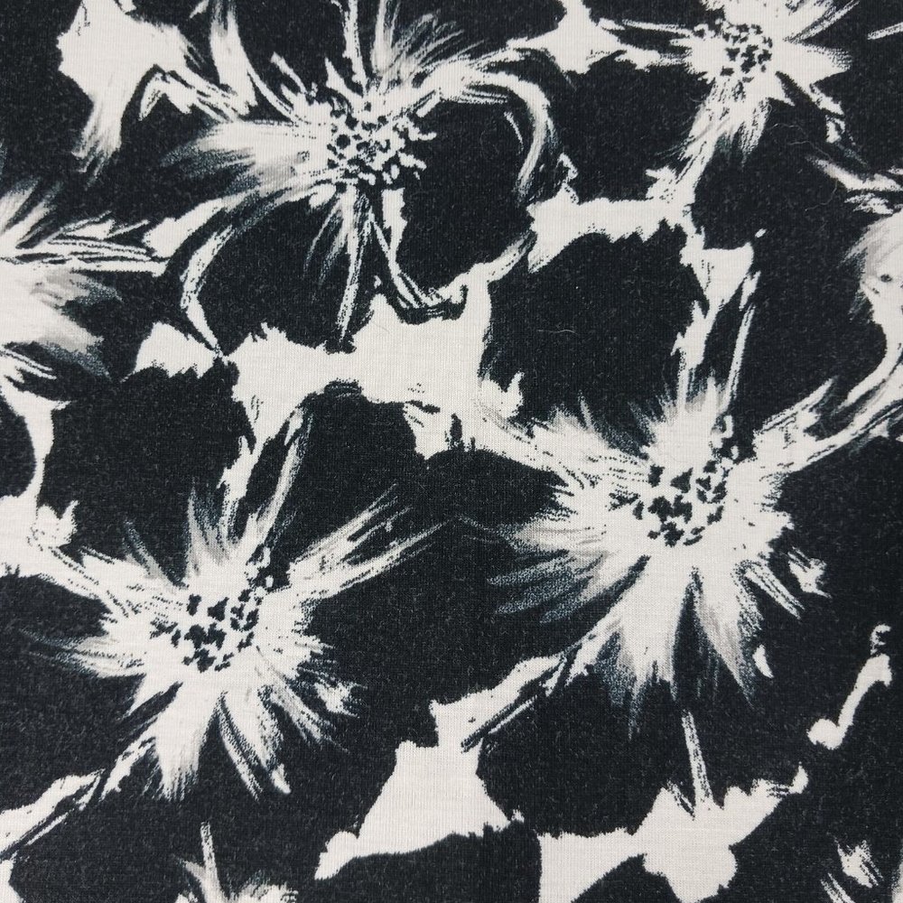 Apt 9 Womens Long Maxi Floral Dress Sleeveless Black White Size PM Petite Summer - Picture 6 of 9